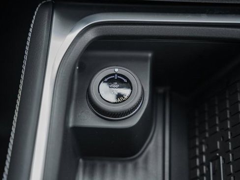 New 2025 Ford Expedition Platinum w/ Stealth Performance Package image 34