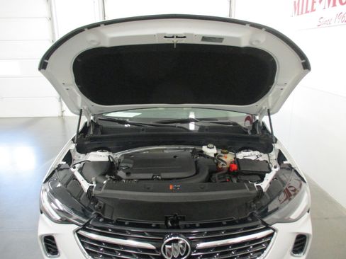 Used 2023 Buick Envision Essence image 29
