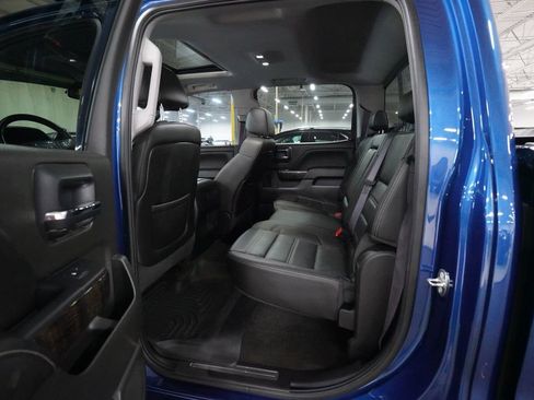 Used 2015 GMC Sierra 1500 Denali w/ Driver Alert Package AWD/4WD image 10