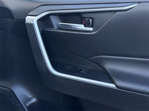 Used 2023 Toyota RAV4 XLE image 29