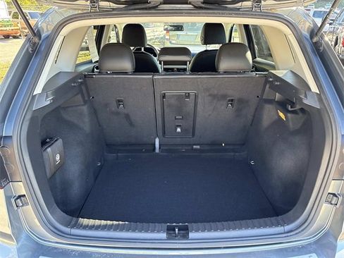 Used 2022 Volkswagen Taos SE image 12