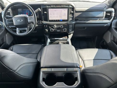 Used 2024 Ford F250 Lariat w/ Chrome Package image 12