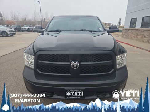 Used 2022 RAM 1500 4x4 Crew Cab Classic w/ Protection Group image 8