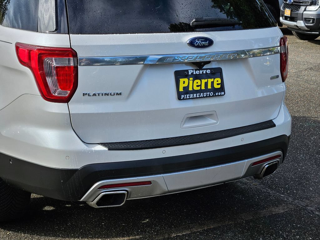 Used 2016 Ford Explorer Platinum AWD/4WD image 10