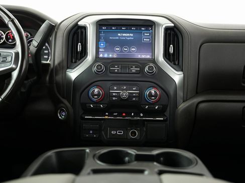 Used 2019 Chevrolet Silverado 1500 LT w/ Texas Edition image 18