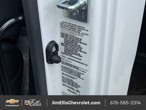 New 2024 Chevrolet Low Cab Forward image 25