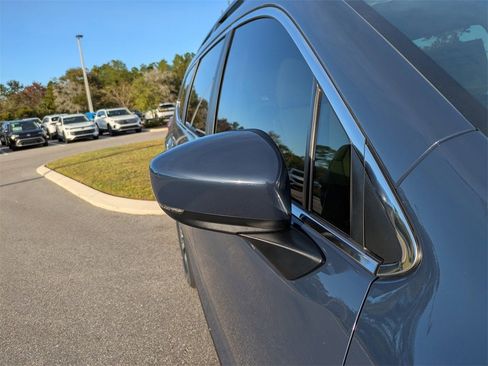 Certified 2025 Subaru Ascent Premium image 11