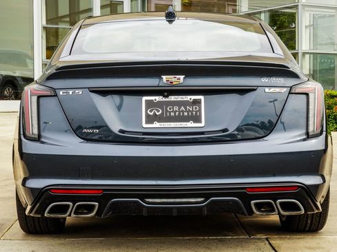 Used 2022 Cadillac CT5 V w/ Platinum Package AWD/4WD image 11