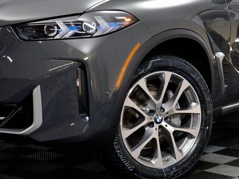 New 2026 BMW X5 xDrive40i AWD/4WD image 3