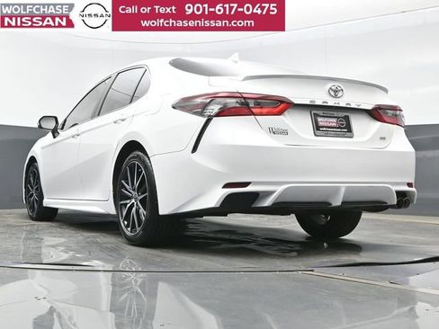 Used 2023 Toyota Camry SE FWD image 23