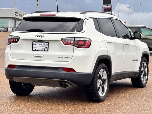 Used 2020 Jeep Compass Limited FWD image 4