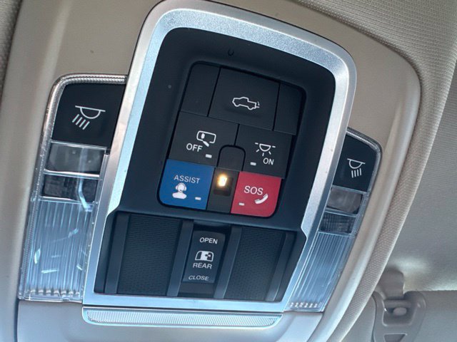 Used 2022 RAM 2500 Laramie AWD/4WD image 22