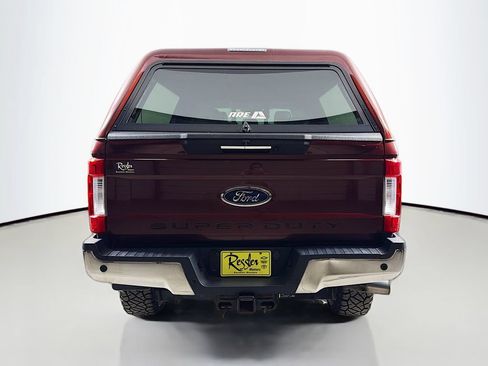 Used 2017 Ford F250 Lariat w/ Lariat Ultimate Package AWD/4WD image 7
