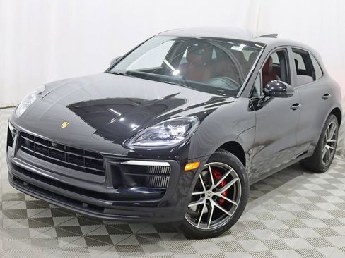 Used 2022 Porsche Macan S image 5