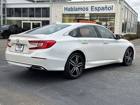 Used 2019 Honda Accord Sport image 10