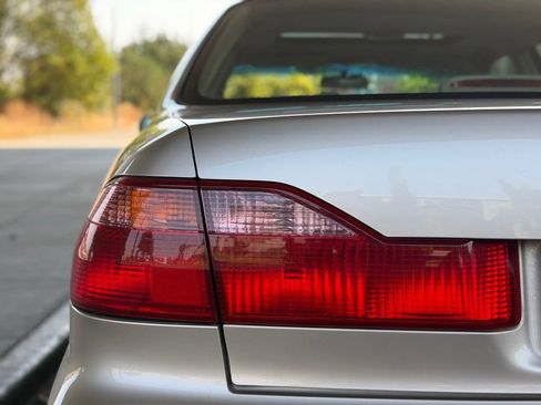 Used 2000 Honda Accord EX image 15