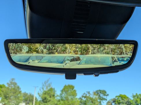 New 2026 GMC Acadia Denali Ultimate w/ LPO, Floor Liner Package image 32