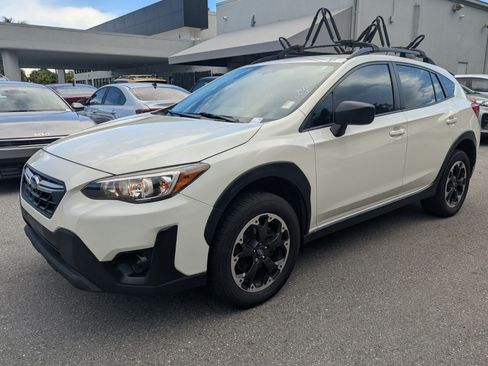 Used 2021 Subaru Crosstrek 2.0i AWD/4WD image 3