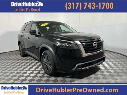 Used 2024 Nissan Pathfinder SV