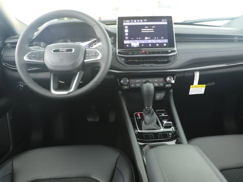 New 2026 Jeep Compass Latitude w/ Quick Order Package 29K image 20