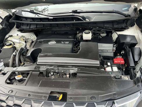 Used 2019 Nissan Murano Platinum image 11