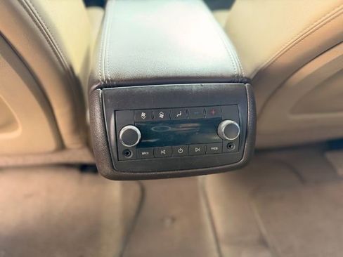 Used 2012 Buick Enclave Leather image 17