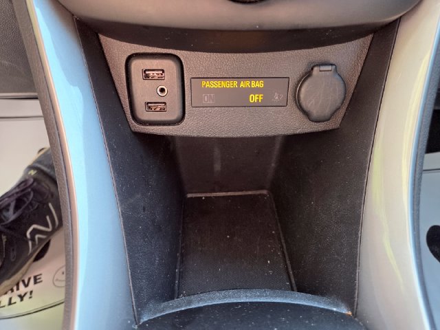 Used 2019 Chevrolet Trax LT w/ LT Convenience Package AWD/4WD image 29