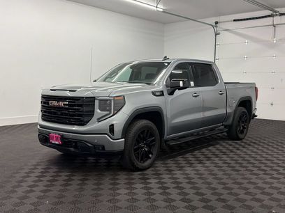 Used 2025 GMC Sierra 1500 Elevation w/ Elevation Premium Package