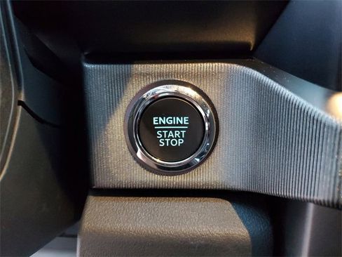 Used 2023 Ford F250 Platinum w/ Tremor Off-Road Package image 25