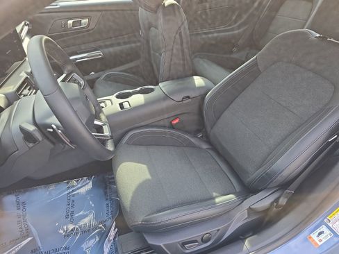 Used 2025 Ford Mustang GT image 17