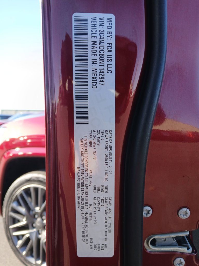 Used 2022 Jeep Compass High Altitude AWD/4WD image 31