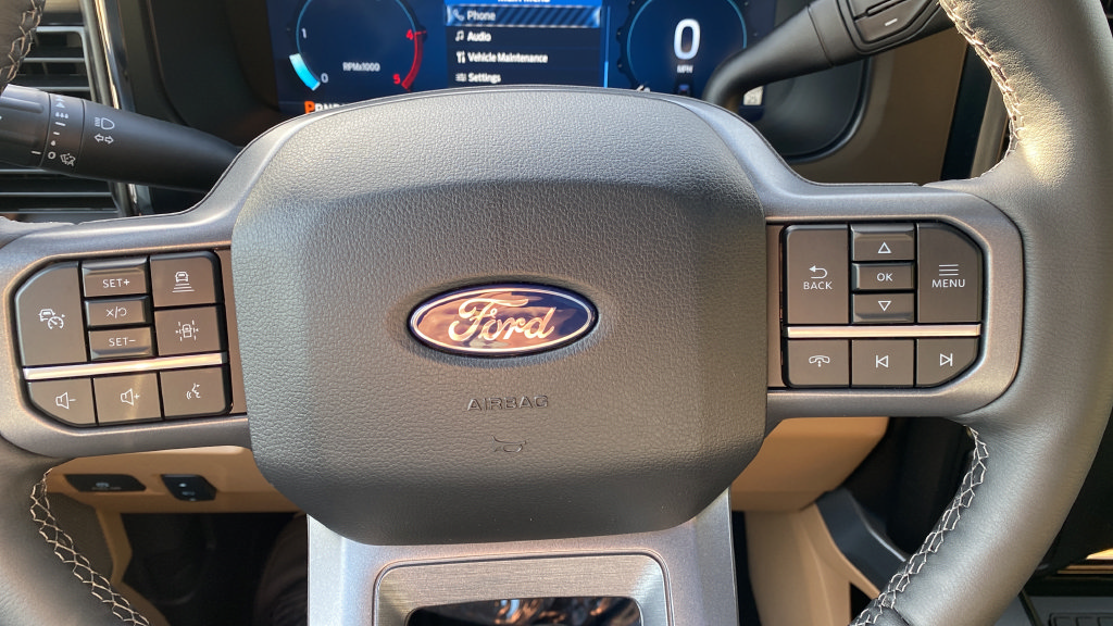 New 2027 Ford F350 Lariat w/ Tremor Off-Road Package AWD/4WD image 15