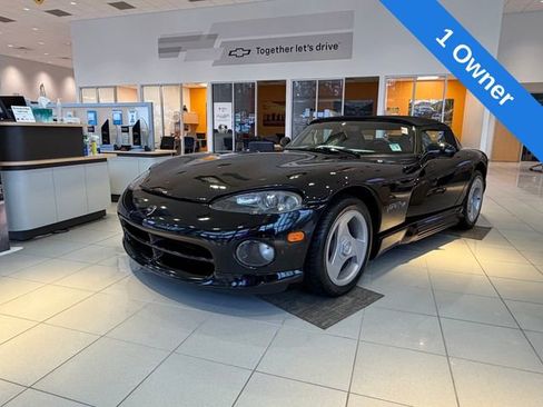 Used 1994 Dodge Viper RT/10 RWD image 2