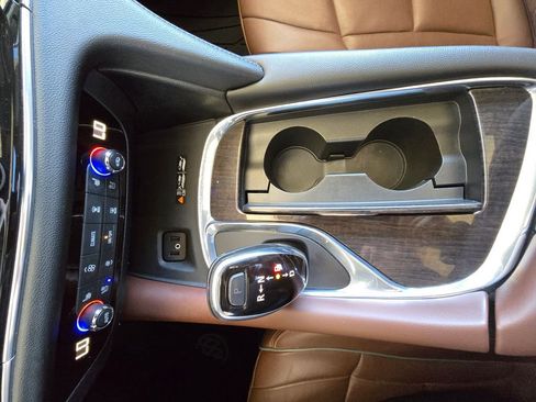 Used 2019 Buick Enclave Avenir w/ Avenir Technology Package image 52