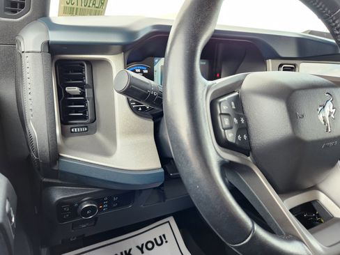 Used 2024 Ford Bronco Outer Banks image 24
