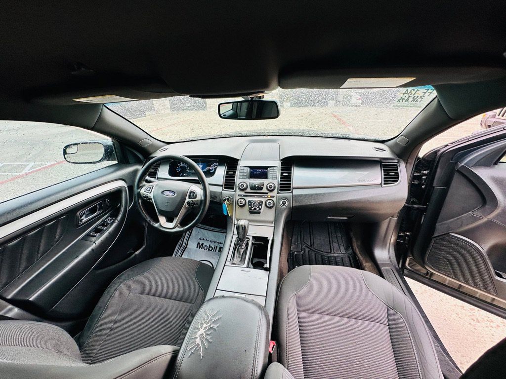 Used 2015 Ford Taurus SEL FWD image 19