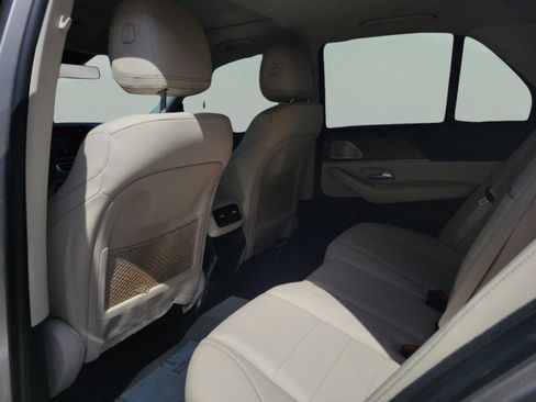 Used 2021 Mercedes-Benz GLE 350 4MATIC image 10