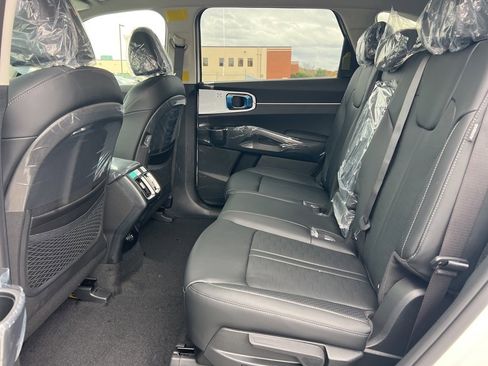 New 2026 Kia Sorento EX image 12