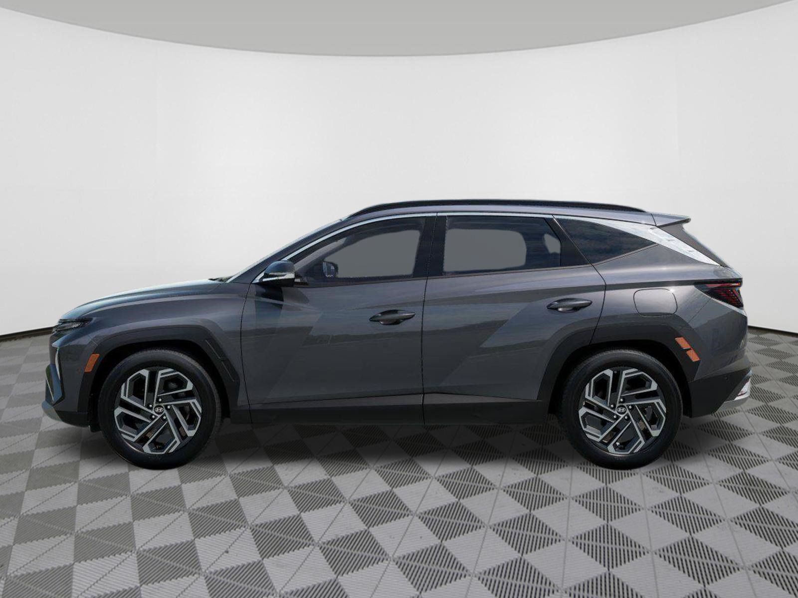 New 2026 Hyundai Tucson Limited AWD/4WD image 3