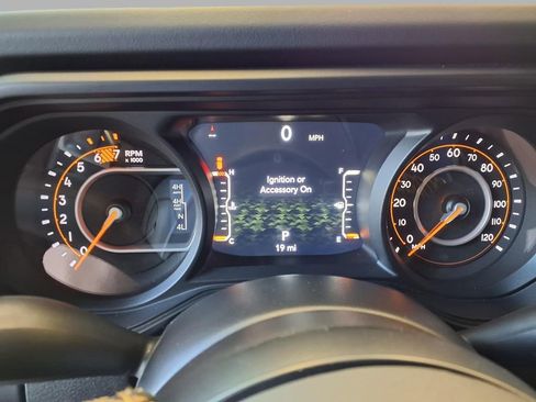 New 2025 Jeep Wrangler Unlimited Rubicon 392 image 18