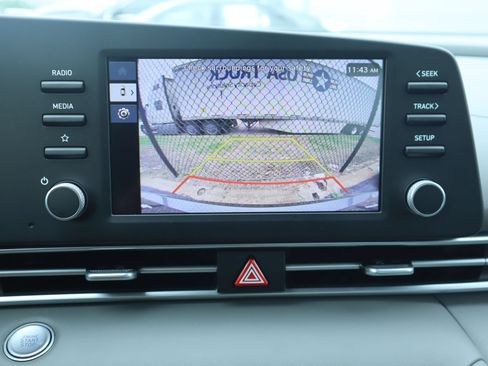 New 2026 Hyundai Elantra Sport FWD image 14