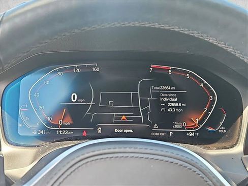 Used 2022 BMW 330i Sedan w/ M Sport Package RWD image 8
