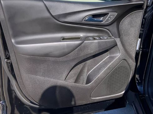 Certified 2024 Chevrolet Equinox LT image 21
