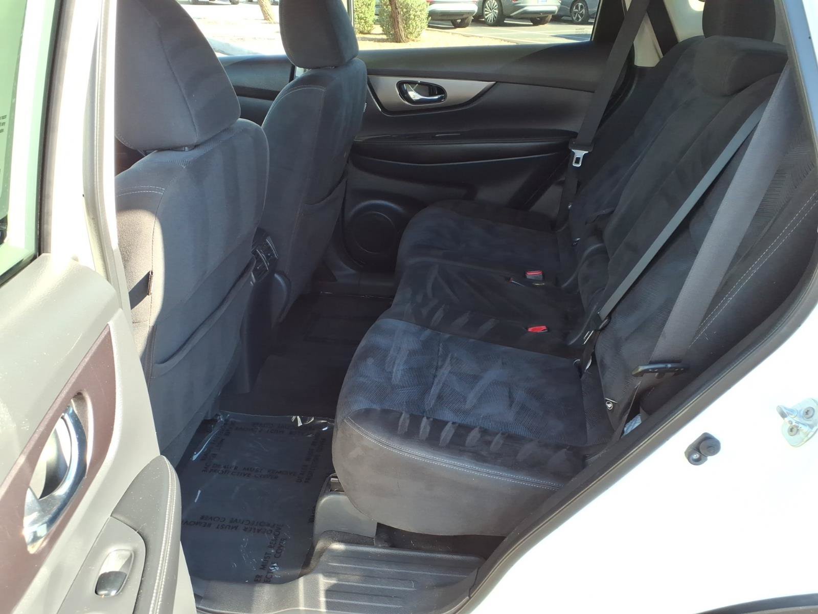 Used 2015 Nissan Rogue SV AWD/4WD image 20
