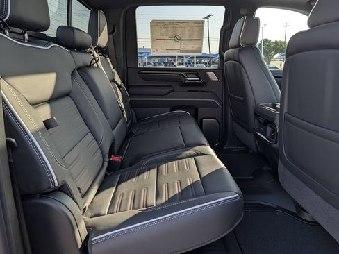 New 2026 GMC Sierra 2500 AT4X AWD/4WD image 30