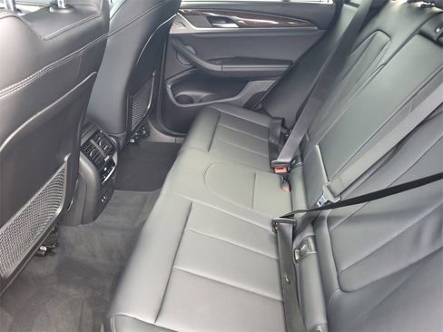 Used 2023 BMW X3 xDrive30i w/ Premium Package image 33