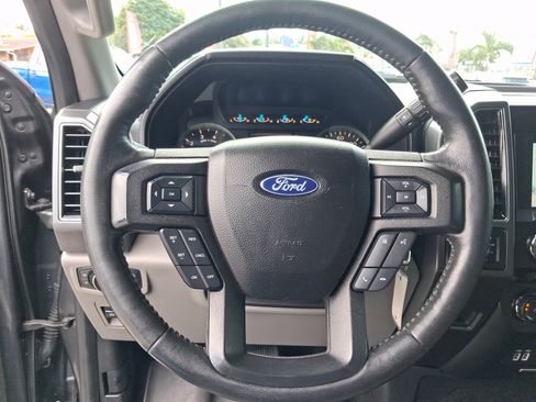 Used 2018 Ford F150 XLT w/ Equipment Group 301A Mid AWD/4WD image 15