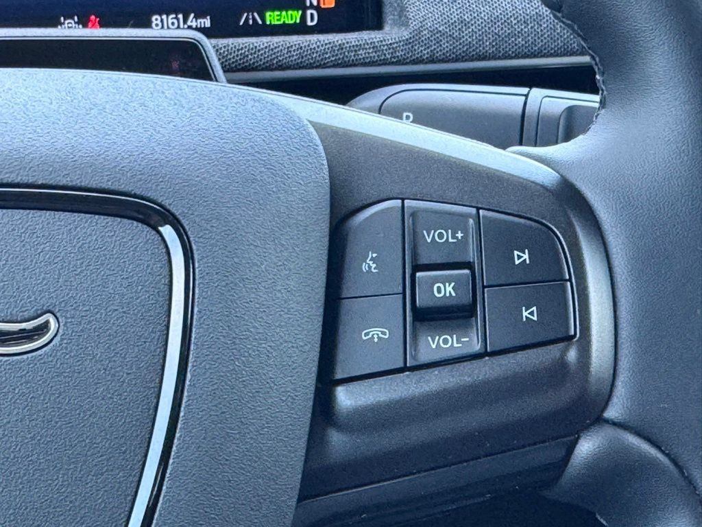 Used 2025 Ford Mustang Mach-E Premium AWD/4WD image 28
