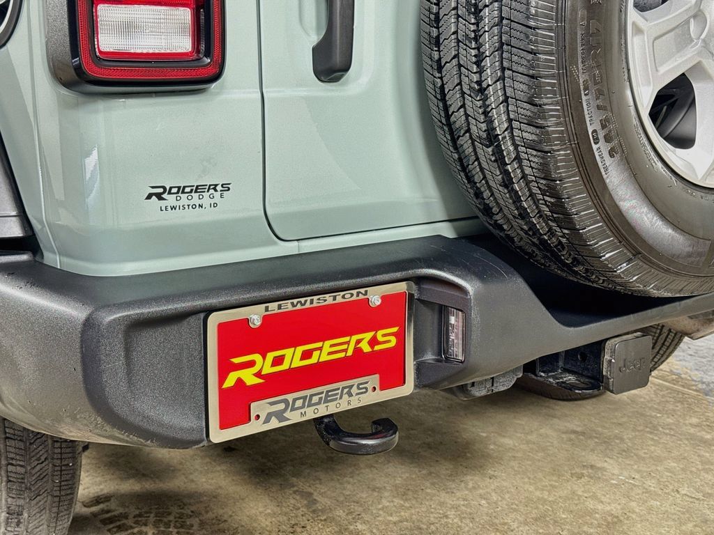 Certified 2023 Jeep Wrangler Sport AWD/4WD image 26