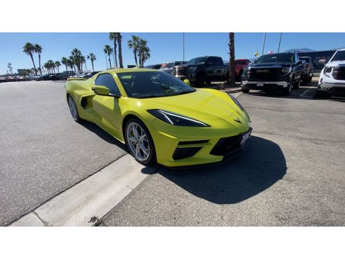 Used 2023 Chevrolet Corvette Stingray Premium Conv w/ Z51 Performance Package image 2
